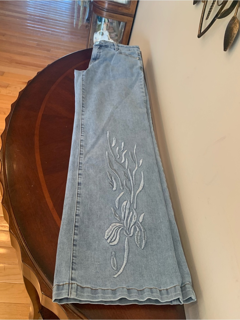 Melanie Lyne Light Blue Women's Embroidered Jeans - Picture 3 of 11